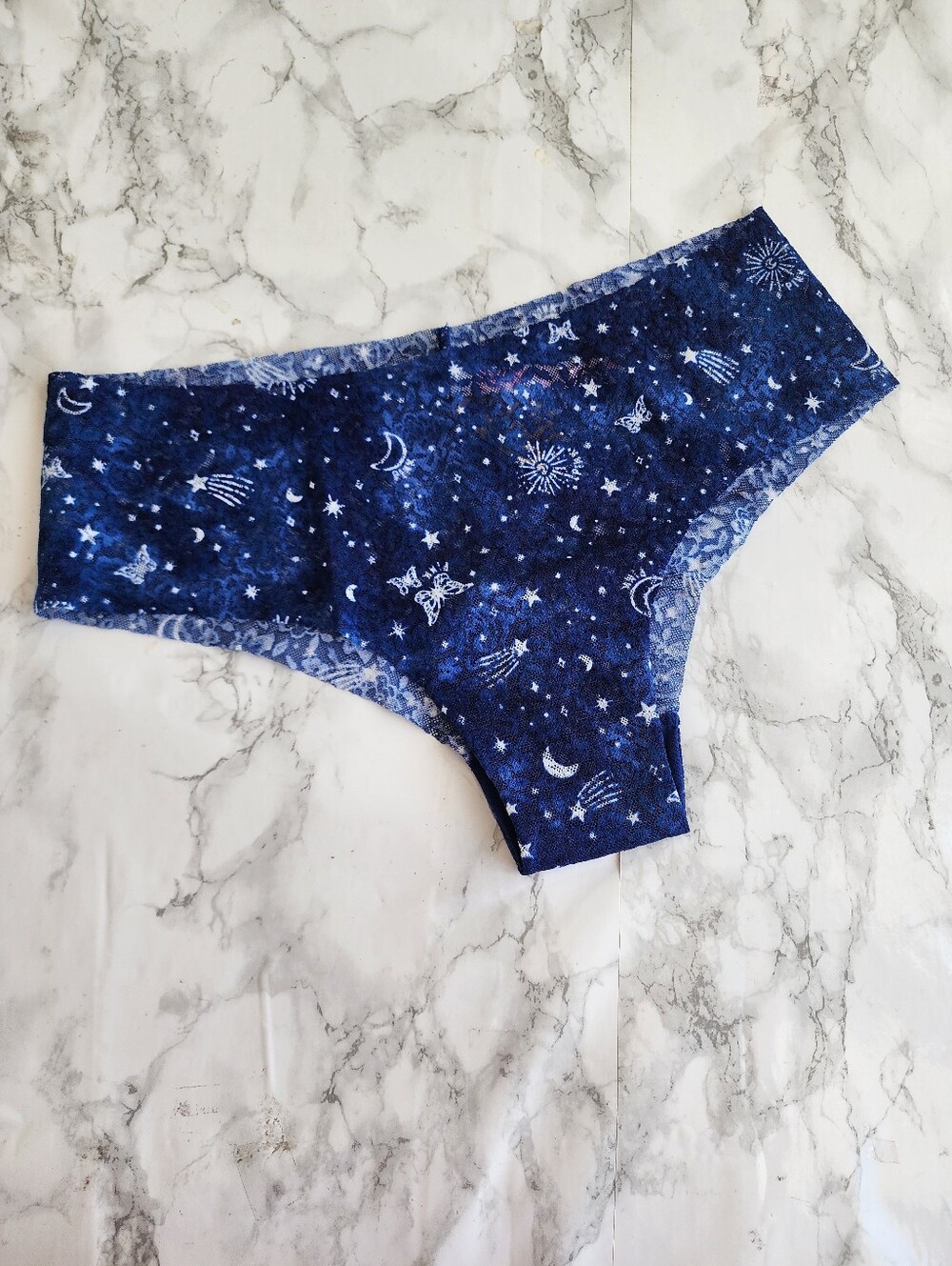 Victoria's Secret PINK Lace Cheekster Panties L NWT